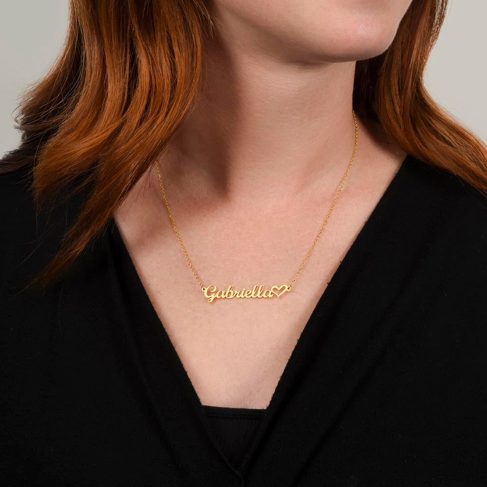 Heart Name Necklace – Personalized with Your Name for a Special Touch